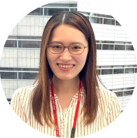 株式会社かんぽ生命保険社員の顔写真