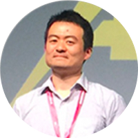 企業代表者顔写真